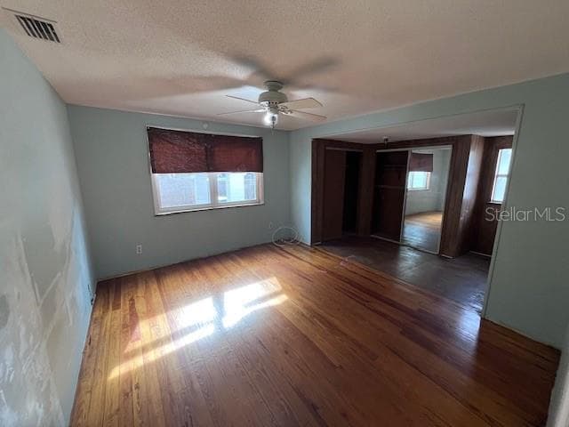 356 CLIFTON AVENUE — photo 10 of 17