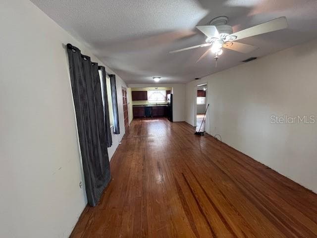 356 CLIFTON AVENUE — photo 4 of 17