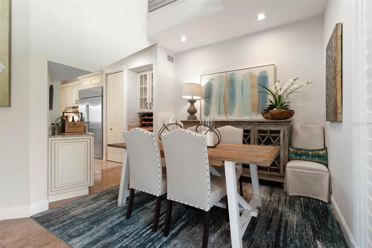 4642 RIVERWALK VILLAGE COURT — photo 15 of 98