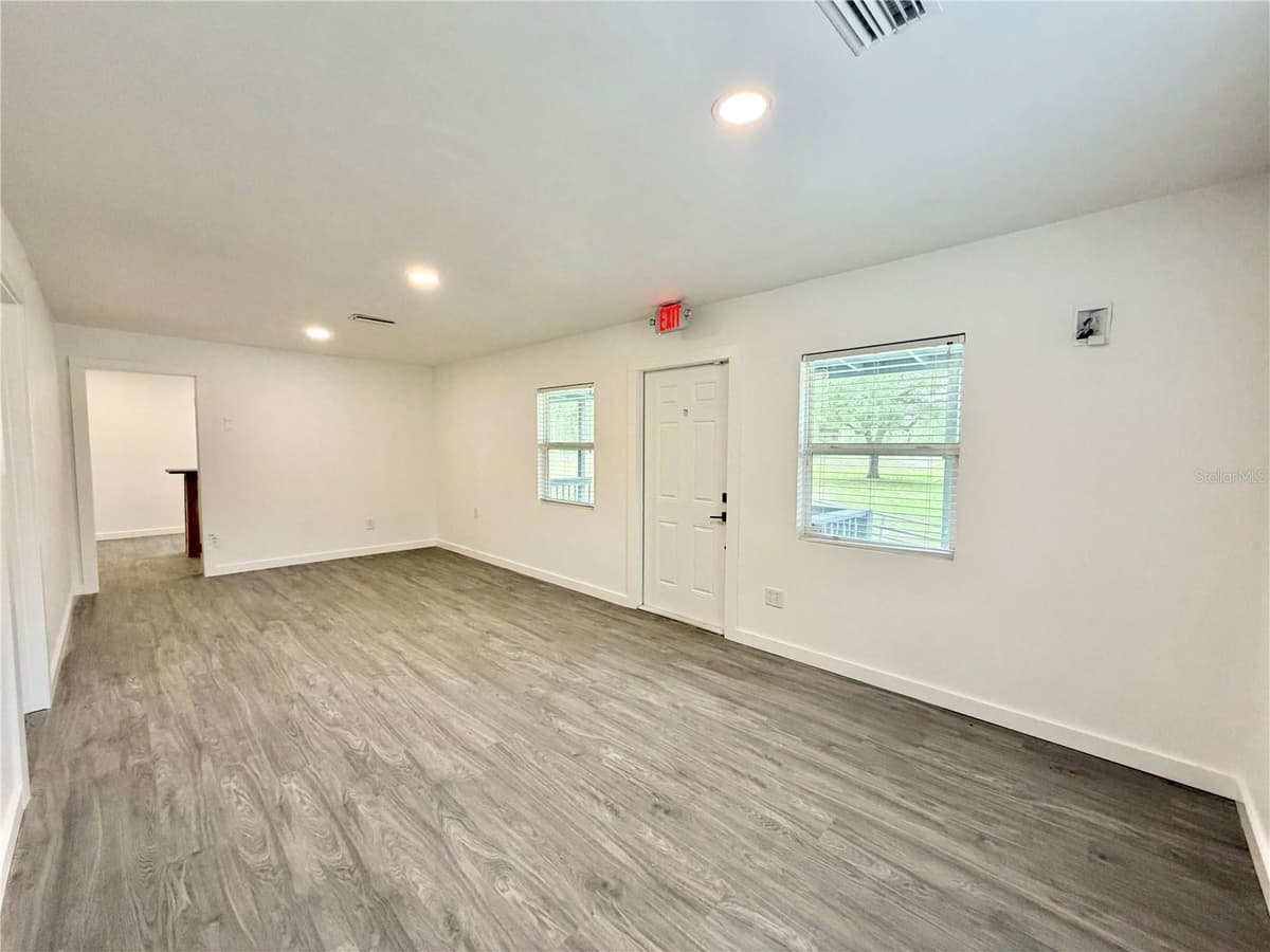683 COURT STREET — photo 9 of 33