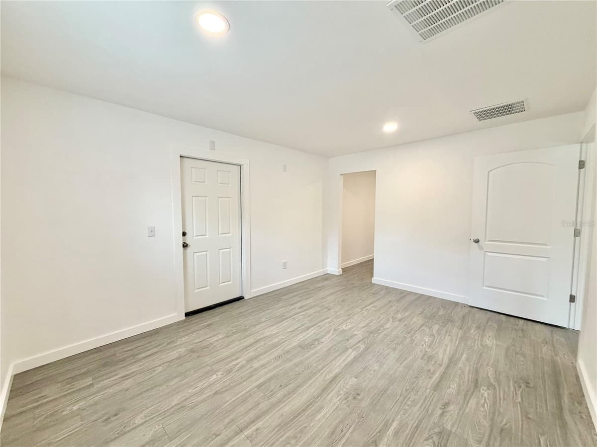 683 COURT STREET — photo 10 of 33