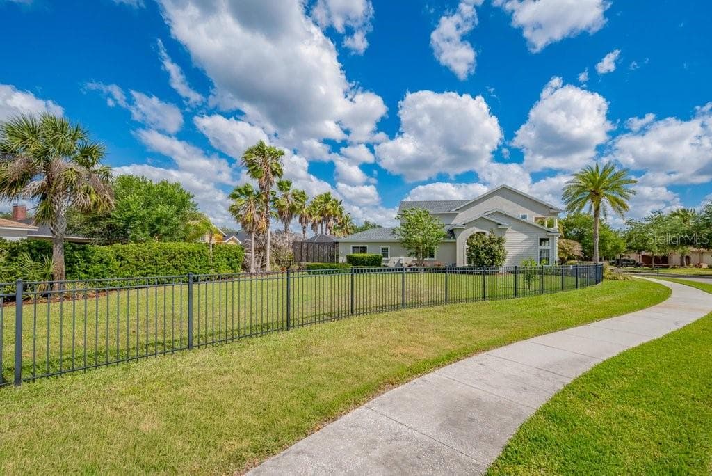 5917 ALANA LEIGH PLACE — photo 3 of 61