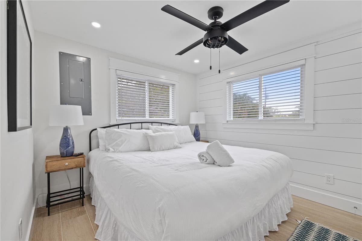228 GLADIOLUS STREET — photo 26 of 28