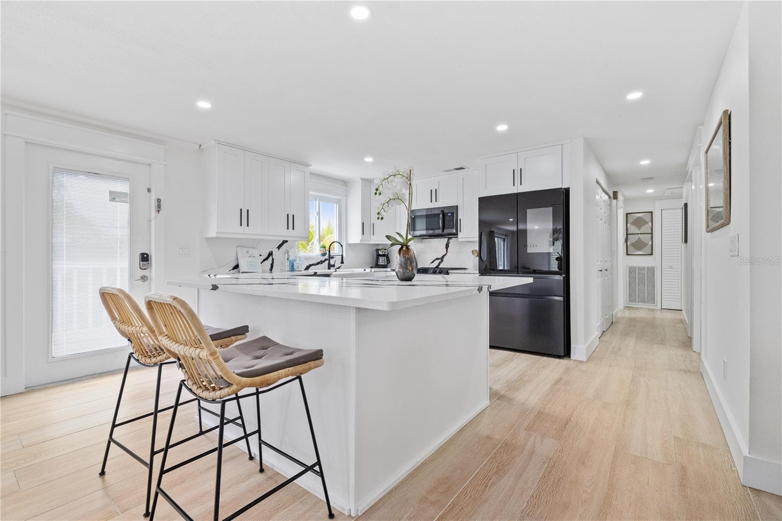 228 GLADIOLUS STREET — photo 15 of 28