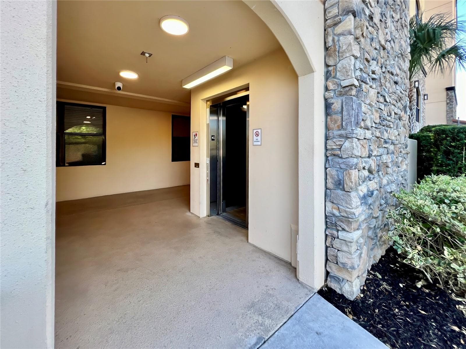 16300 COUNTY ROAD 455 — photo 4 of 44
