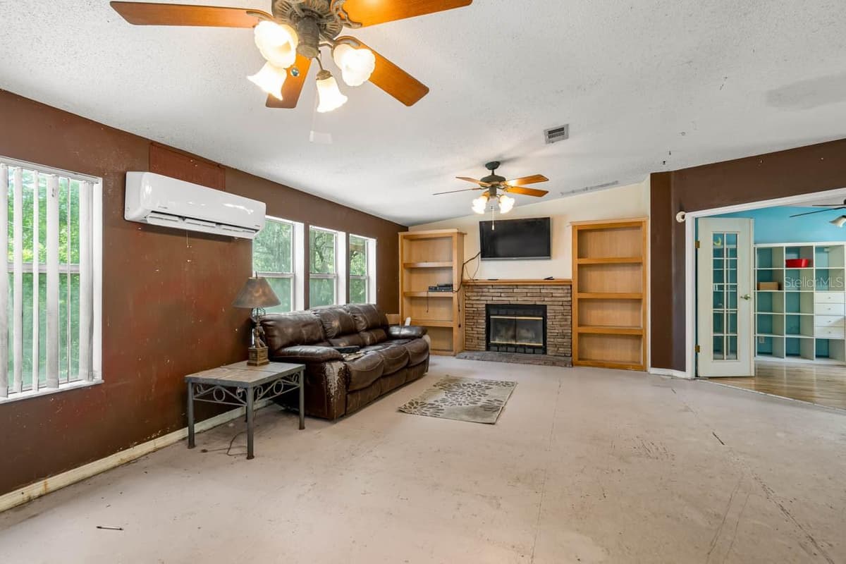 12730 BULLFROG CREEK ROAD — photo 21 of 41
