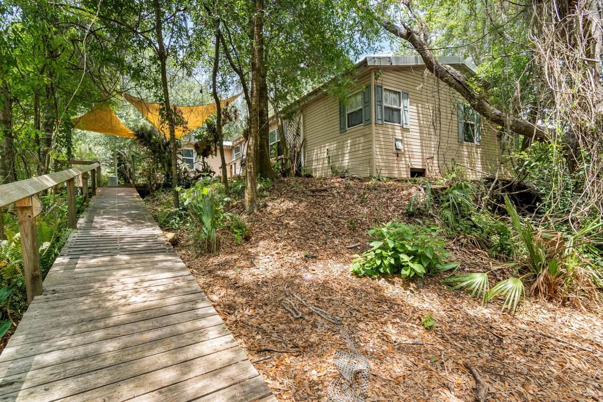 12730 BULLFROG CREEK ROAD — photo 10 of 41