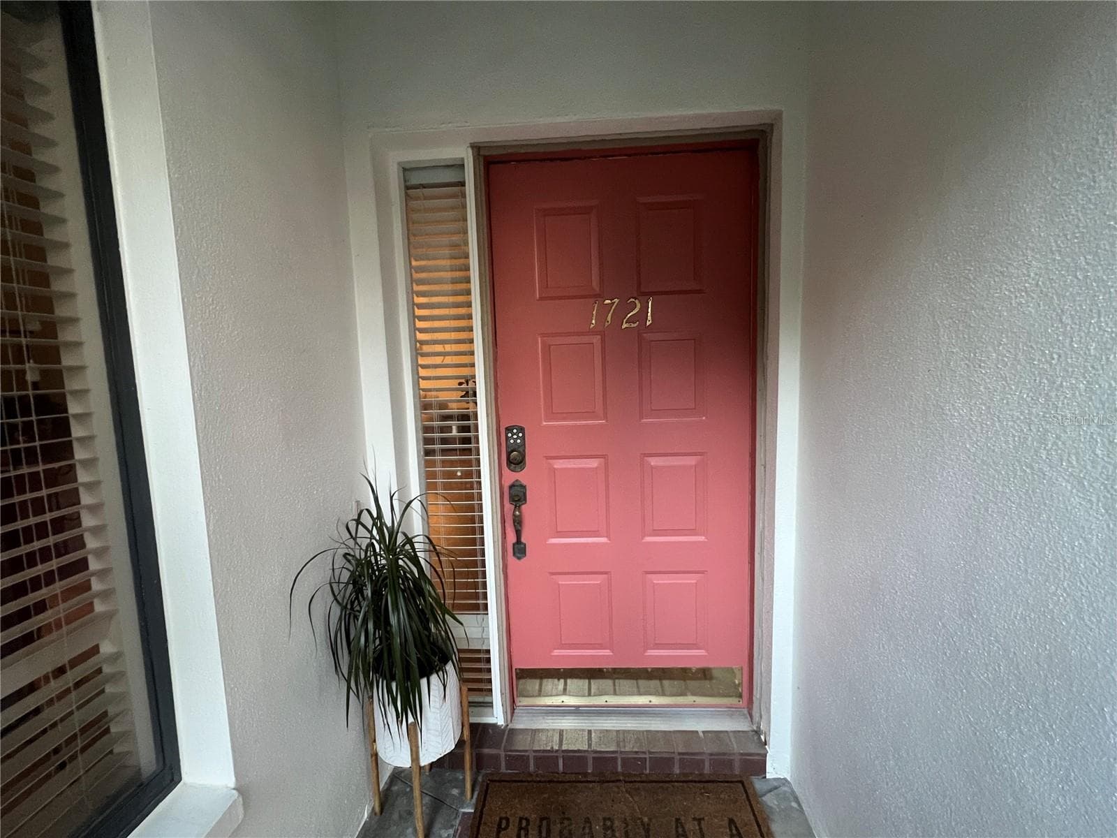 1721 LAKE CYPRESS DRIVE — photo 2 of 34
