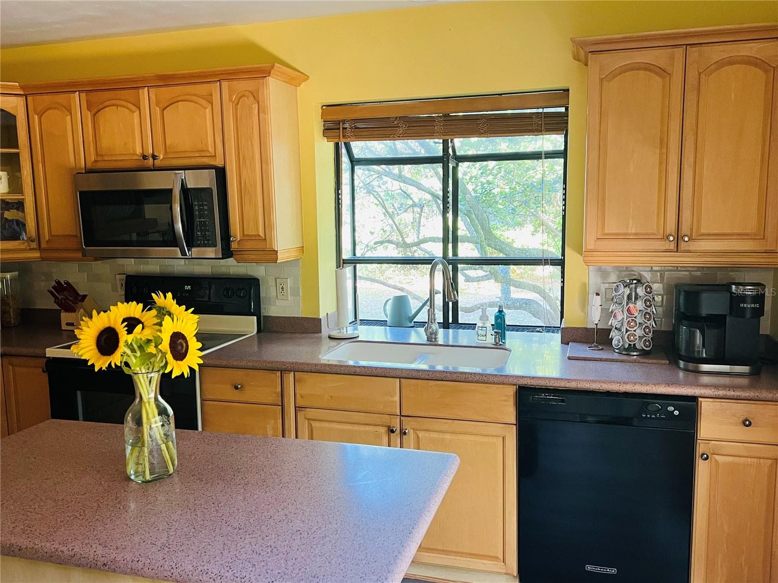 1721 LAKE CYPRESS DRIVE — photo 14 of 34
