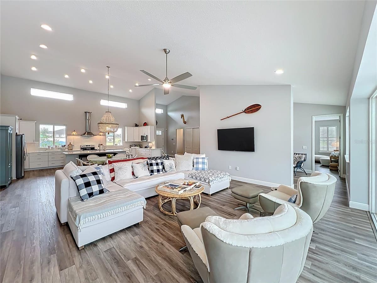 10220 & 10224 BAY LAKE ROAD — photo 19 of 67