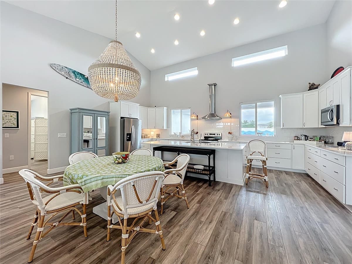 10220 & 10224 BAY LAKE ROAD — photo 14 of 67