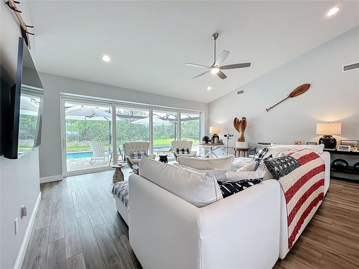 10220 & 10224 BAY LAKE ROAD — photo 15 of 67