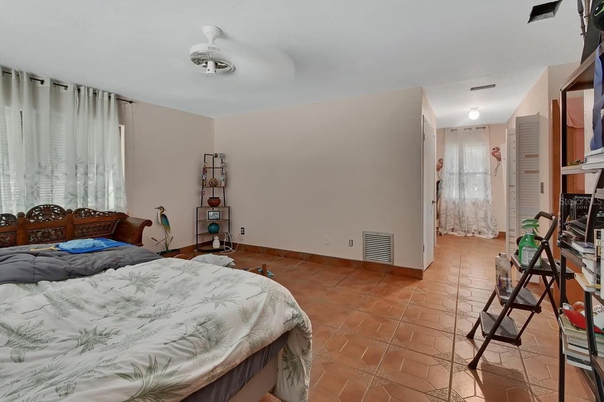 175 BAYWOOD DRIVE — photo 17 of 36