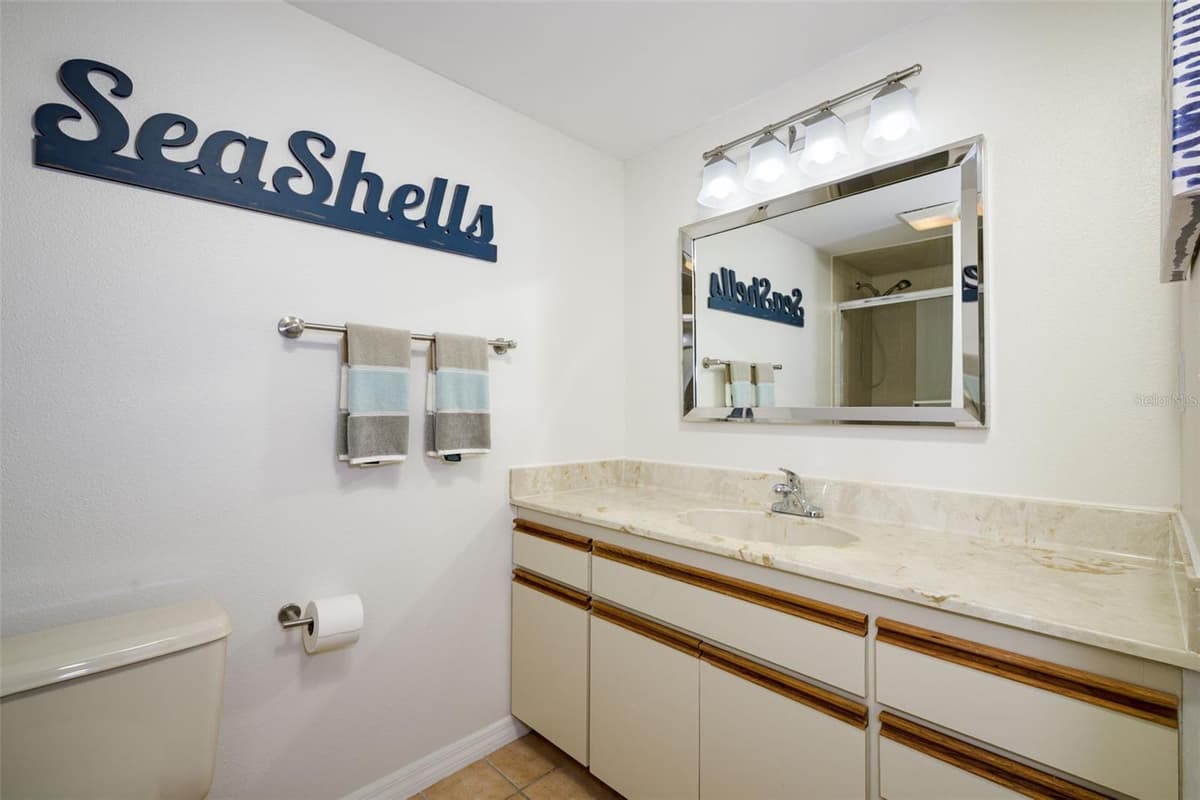 4421 ATLANTIC AVENUE — photo 15 of 25