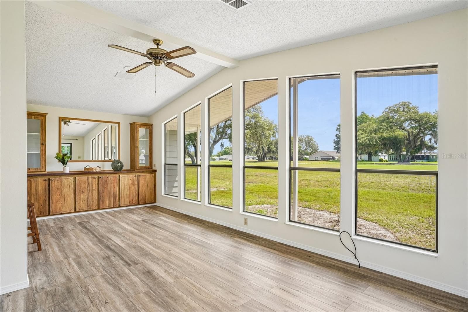 1616 SCHWARTZ BOULEVARD — photo 11 of 44