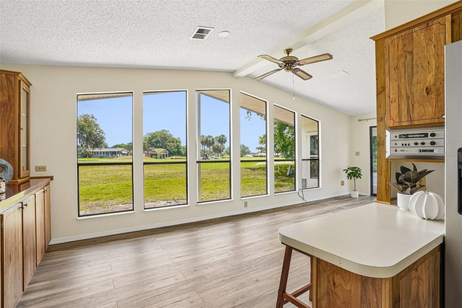 1616 SCHWARTZ BOULEVARD — photo 13 of 44