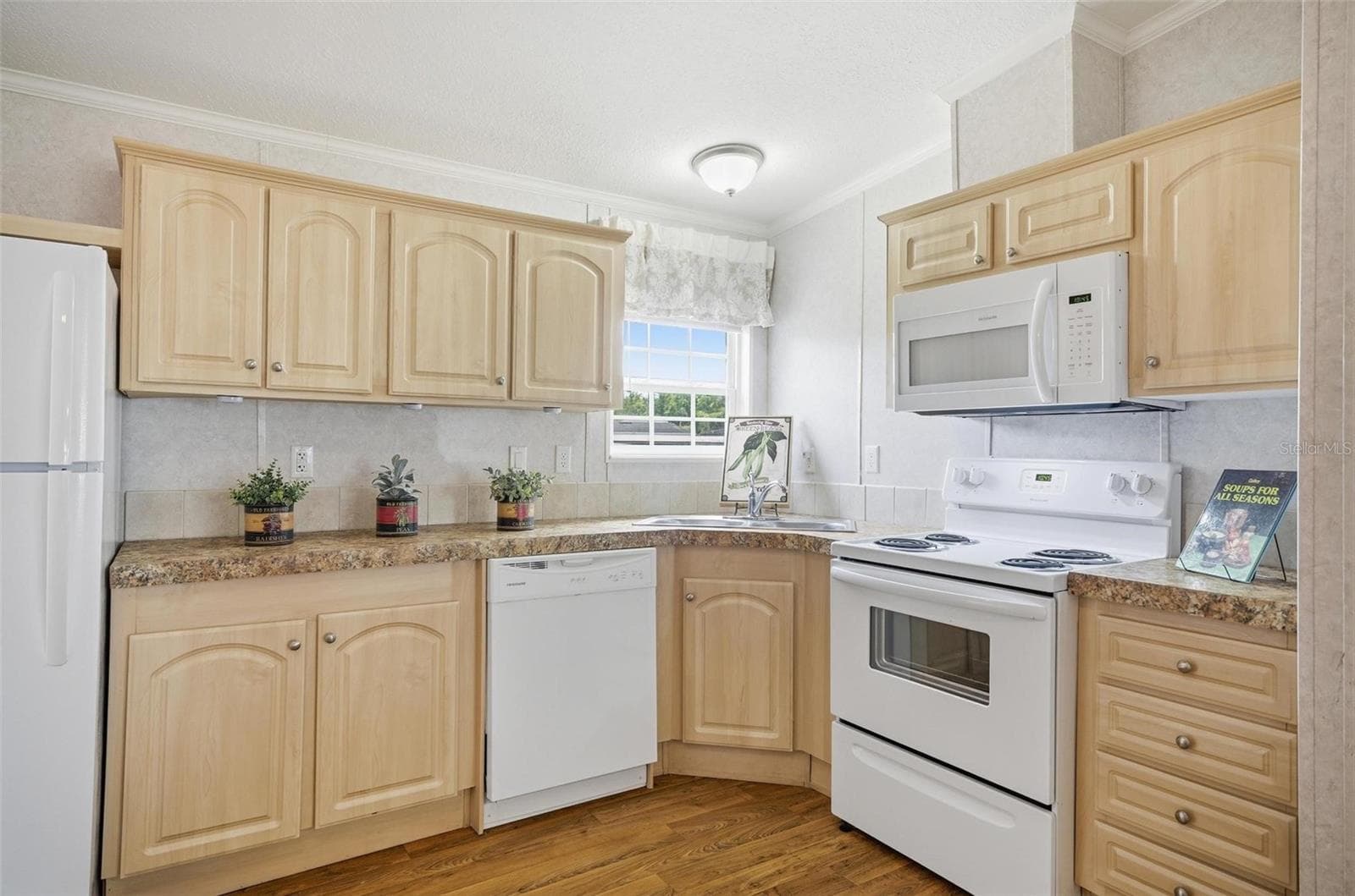55716 KEITH STREET — photo 12 of 32