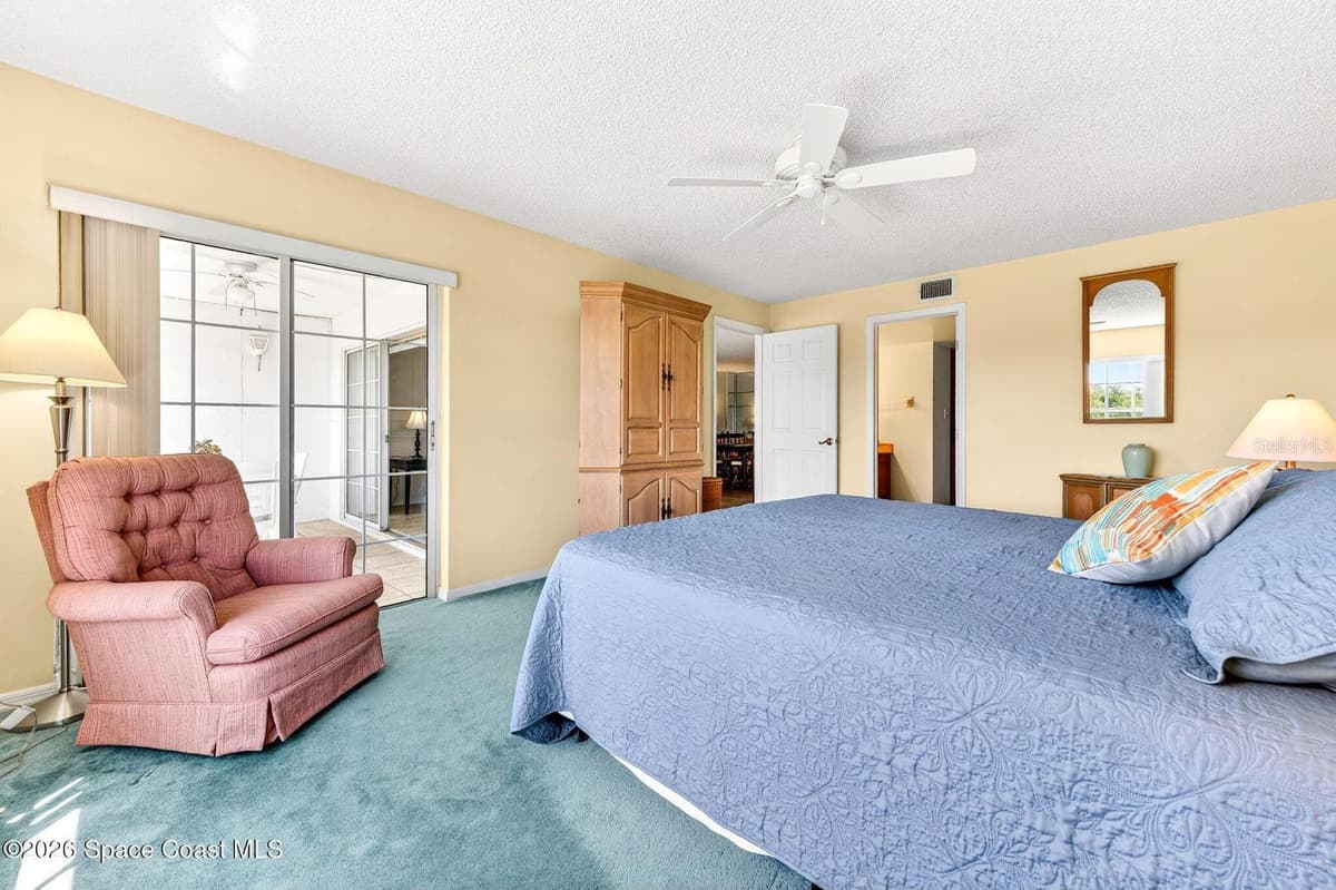 580 BREVARD AVENUE — photo 13 of 29