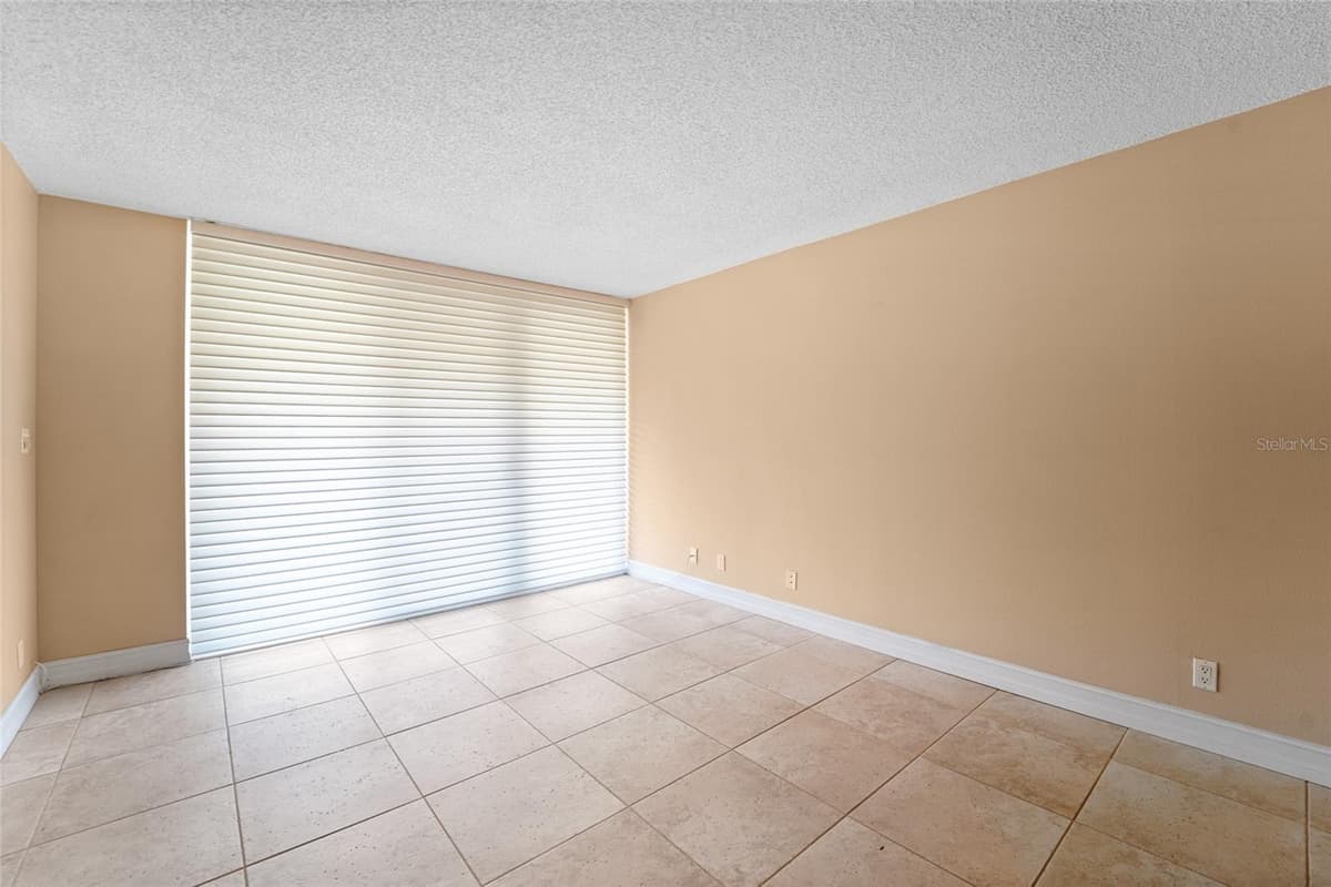 220 BELLEVIEW BOULEVARD — photo 18 of 29