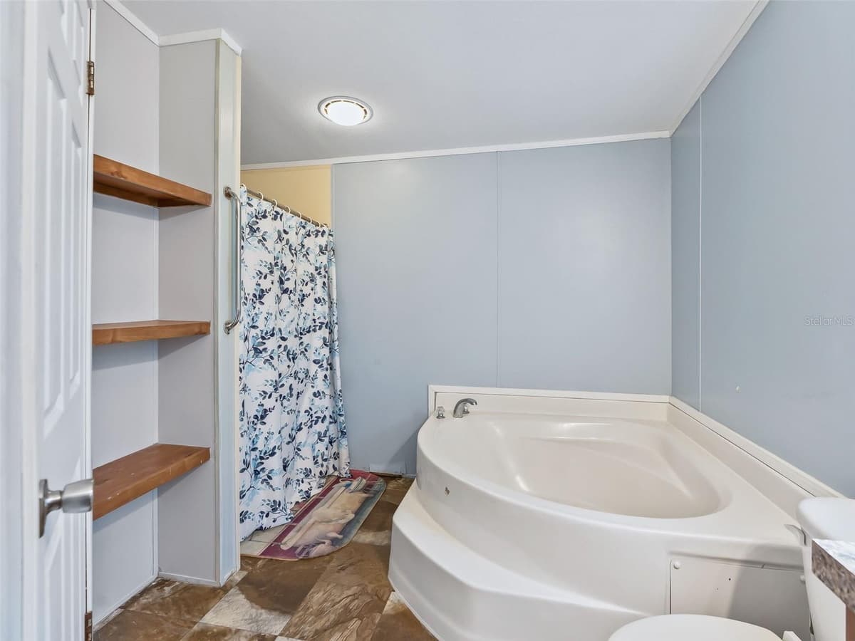 3861 CR 519 — photo 15 of 28