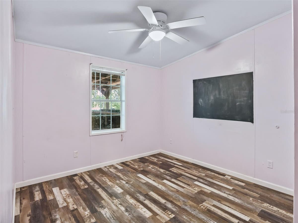 3861 CR 519 — photo 16 of 28