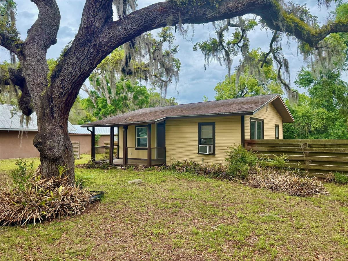 7581 MYERS POINT — photo 1 of 8