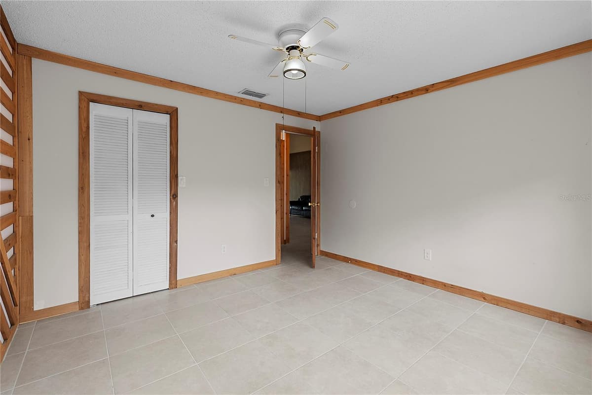 497 MEADOWOOD BOULEVARD — photo 18 of 30