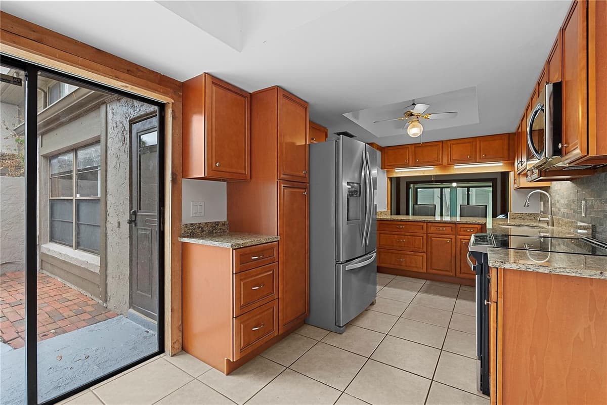 497 MEADOWOOD BOULEVARD — photo 4 of 30
