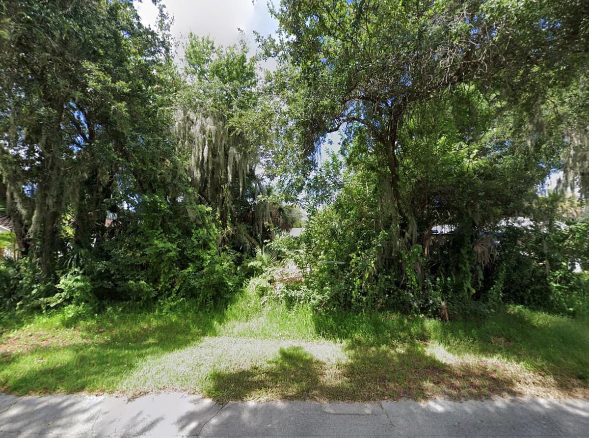 1508 SABAL PALM DR — photo 1 of 4