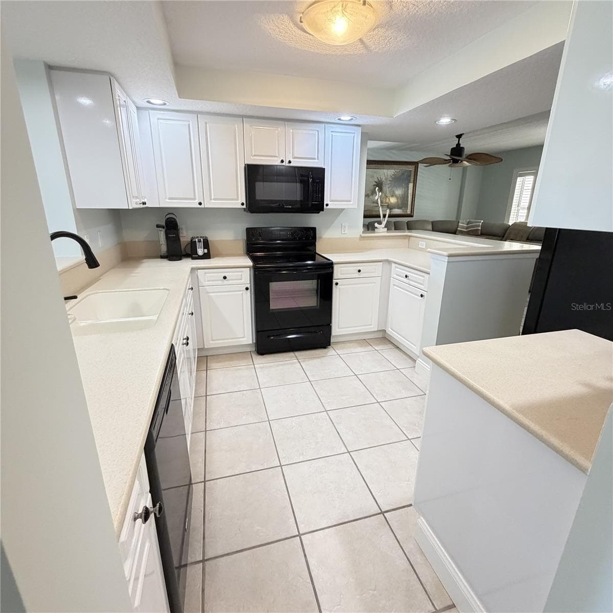 4670 LINKS VILLAGE DRIVE — photo 7 of 41