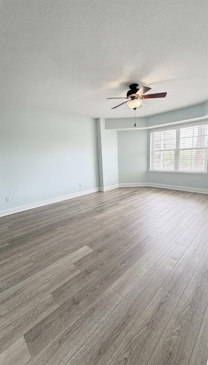 4670 LINKS VILLAGE DRIVE — photo 10 of 41