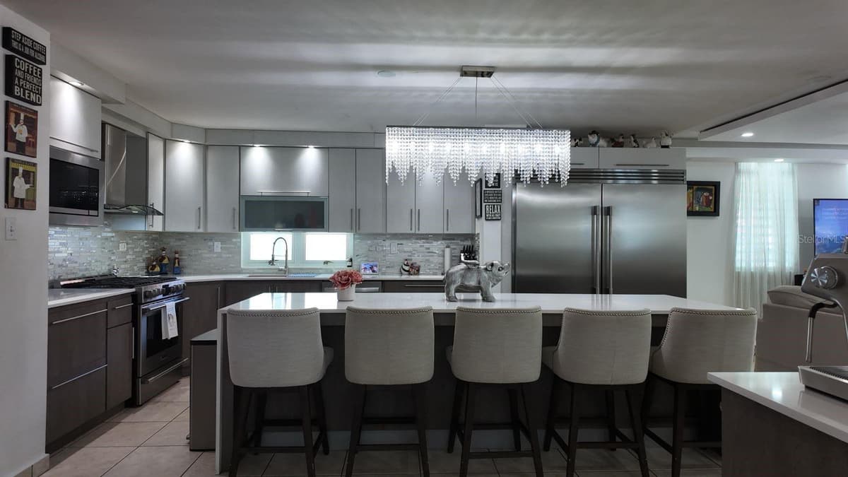 623 MAR DE BERING — photo 8 of 17