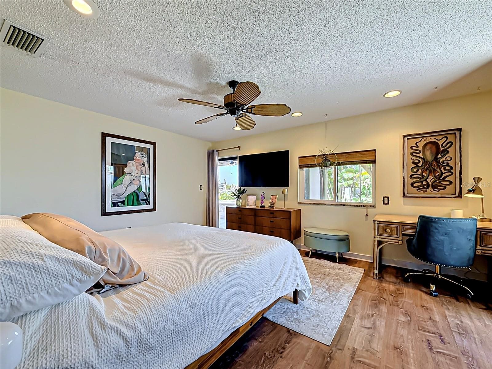 2162 VINA DEL MAR BOULEVARD — photo 31 of 92