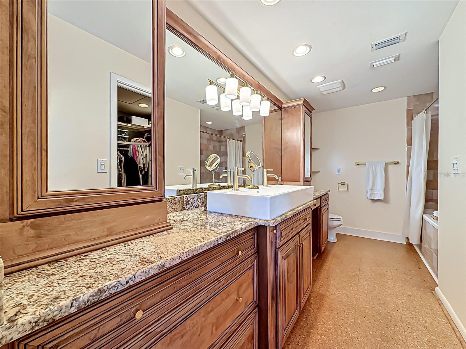 2162 VINA DEL MAR BOULEVARD — photo 34 of 92