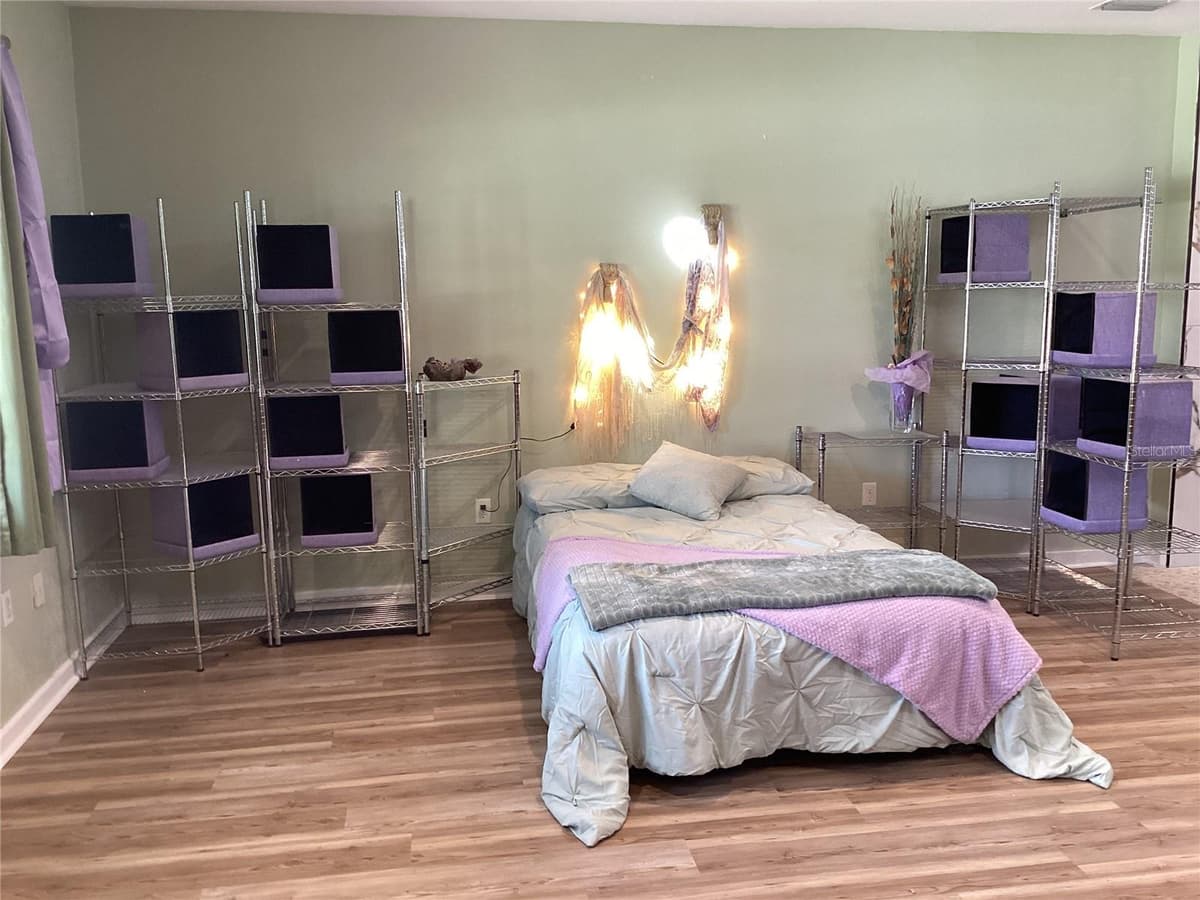 360 LAKEVIEW DRIVE — photo 10 of 17