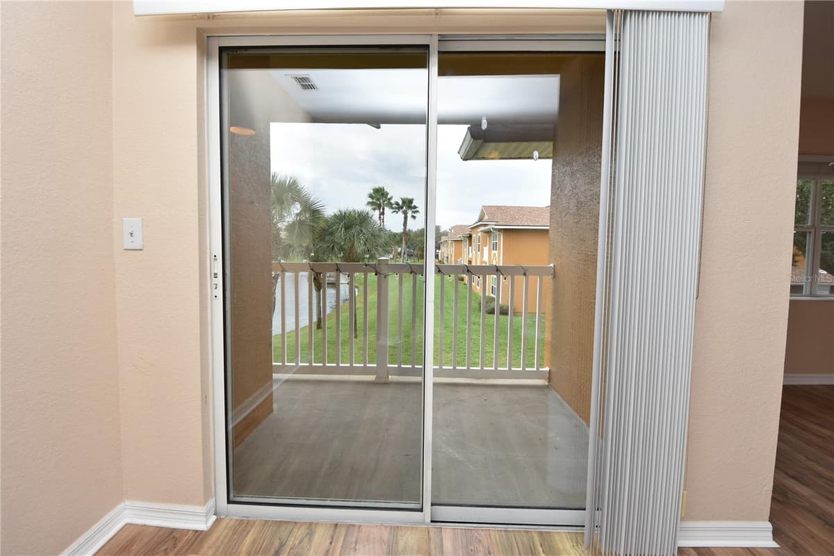 4600 MOODY BOULEVARD — photo 12 of 52