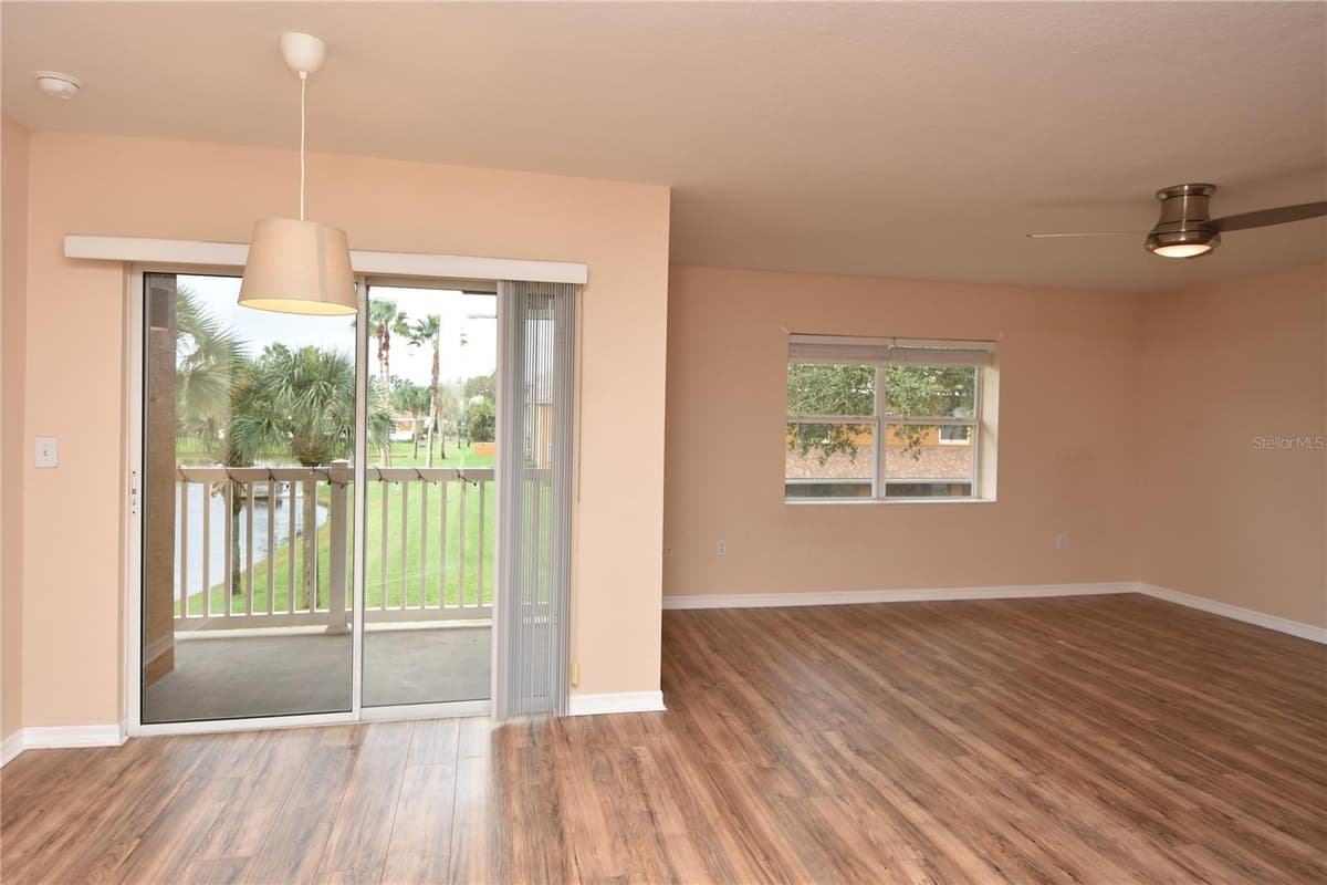 4600 MOODY BOULEVARD — photo 8 of 52
