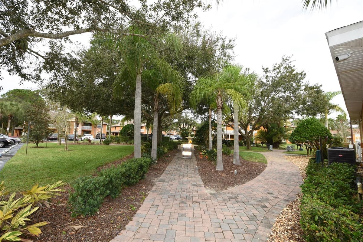 4600 MOODY BOULEVARD — photo 47 of 52