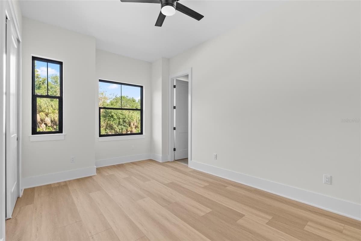2376 RAJEL AVENUE — photo 31 of 64
