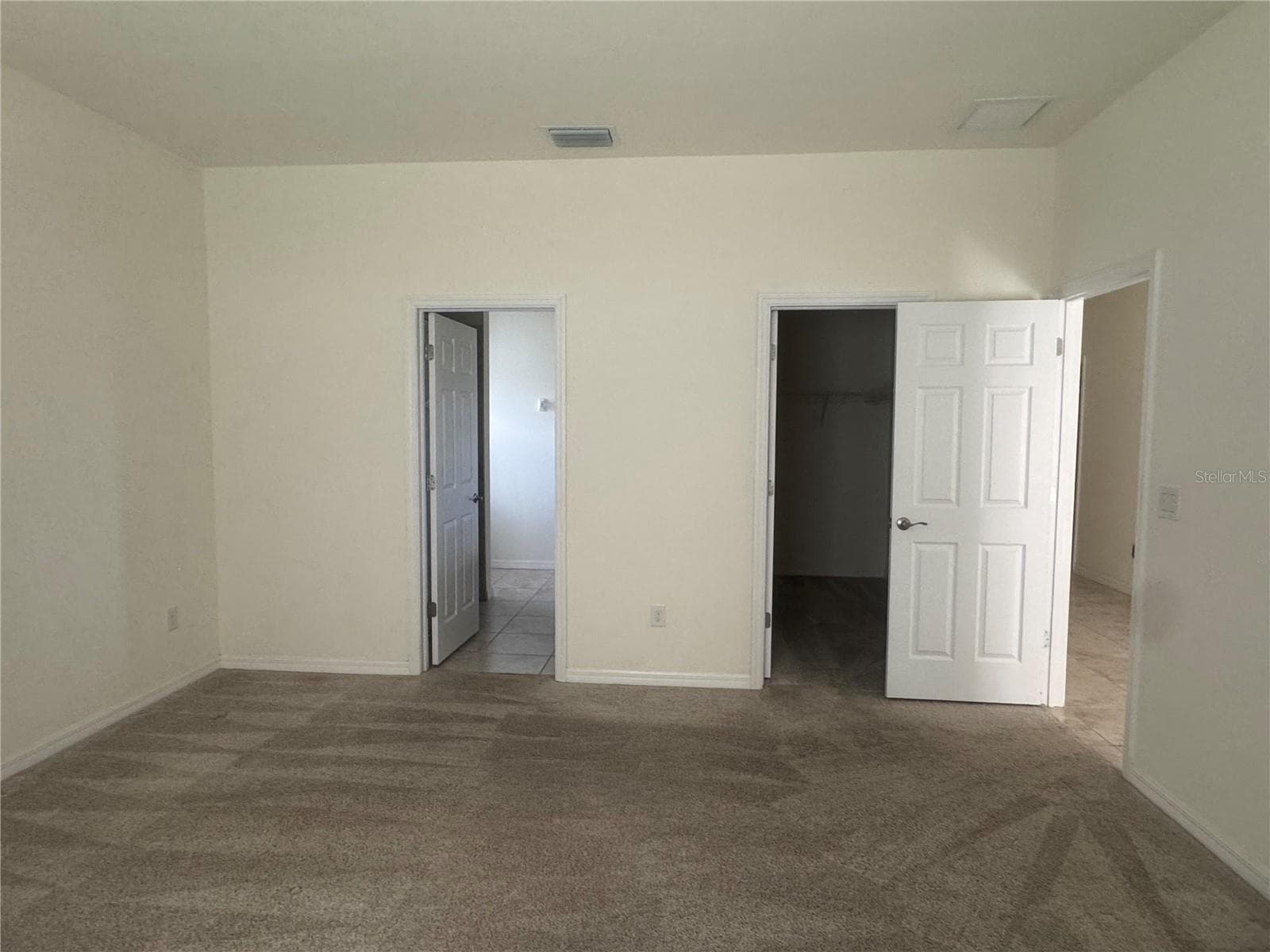 108 BOXWOOD LANE — photo 9 of 21