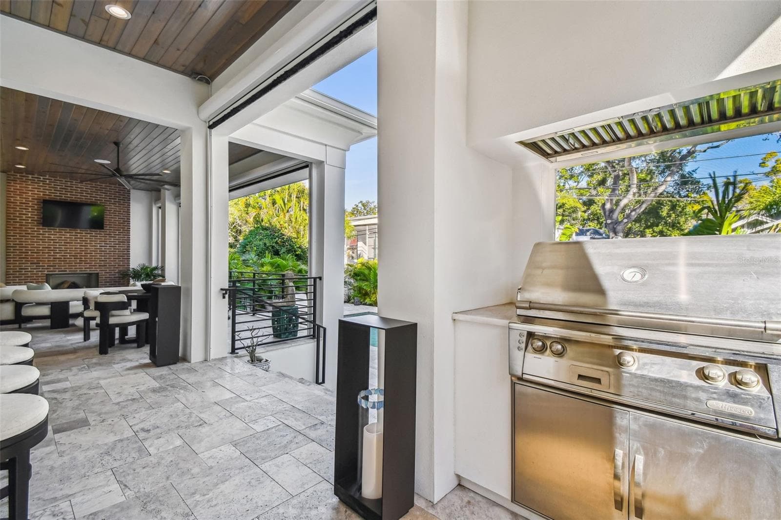 2915 HARBOR VIEW AVENUE — photo 45 of 58