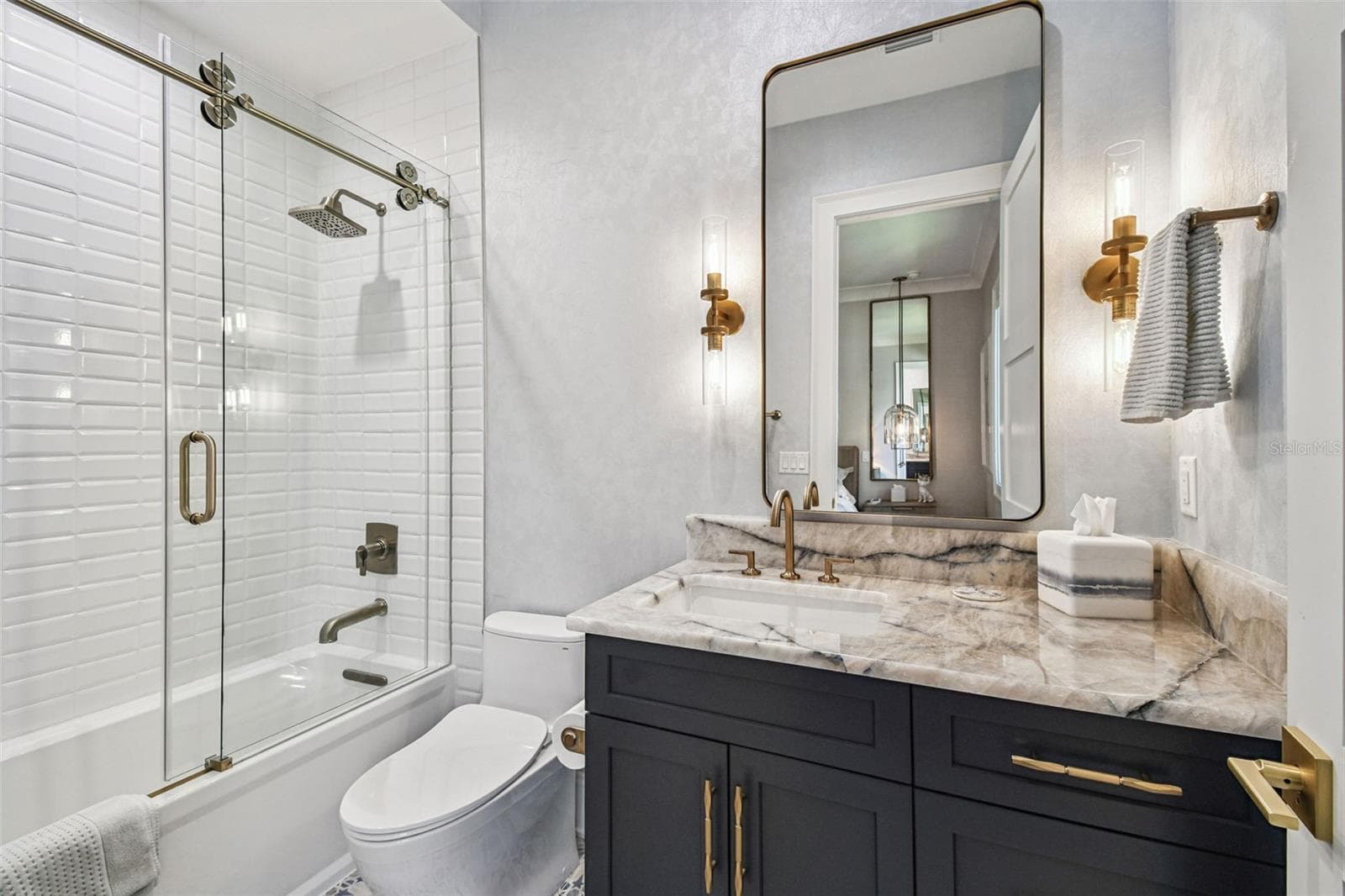 2915 HARBOR VIEW AVENUE — photo 38 of 58