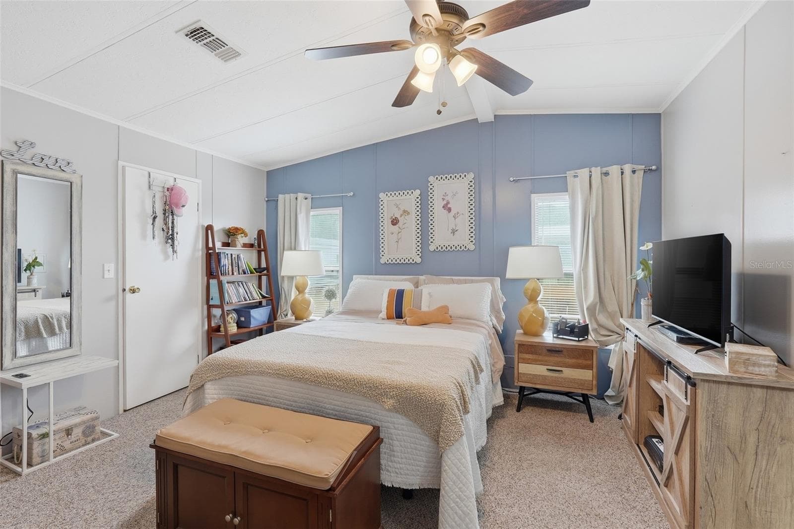 111 WINTERBERRY AVENUE — photo 17 of 28