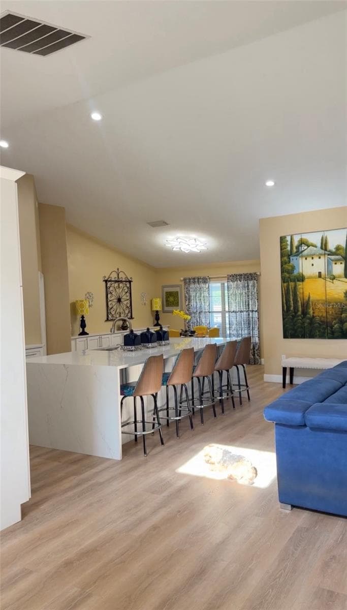 8780 DERBY OAKS DRIVE — photo 10 of 16