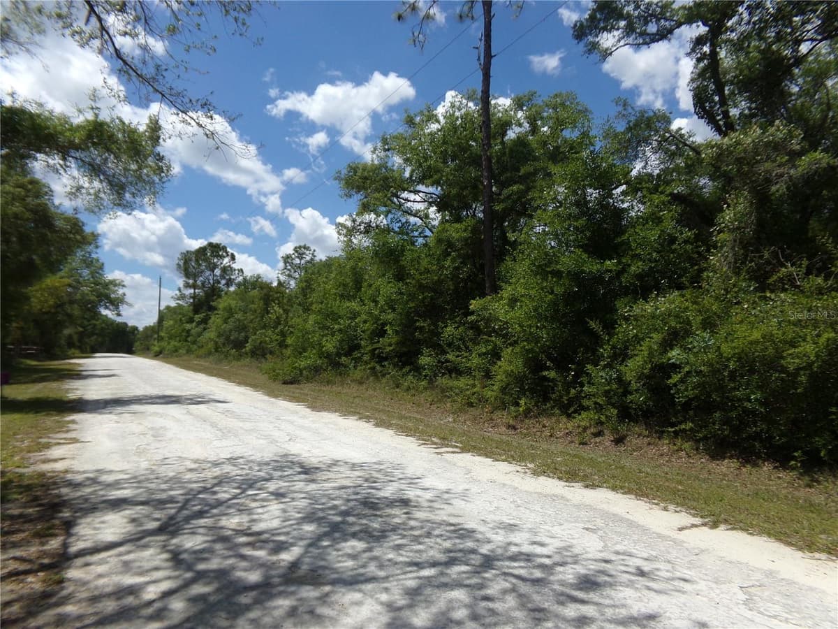 KNOXVILLE DRIVE — photo 3 of 15