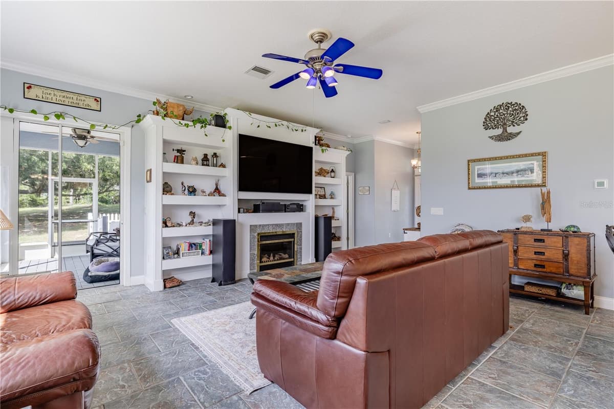 25101 TURKEY LAKE ROAD — photo 15 of 58
