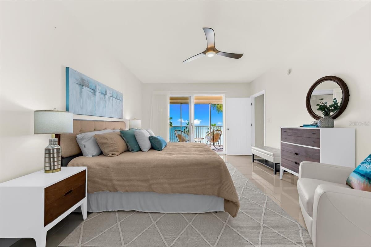 16500 GULF BOULEVARD — photo 18 of 45