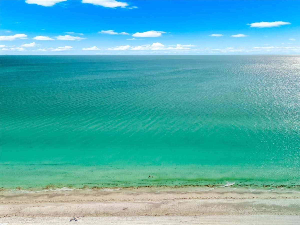 16500 GULF BOULEVARD — photo 38 of 45