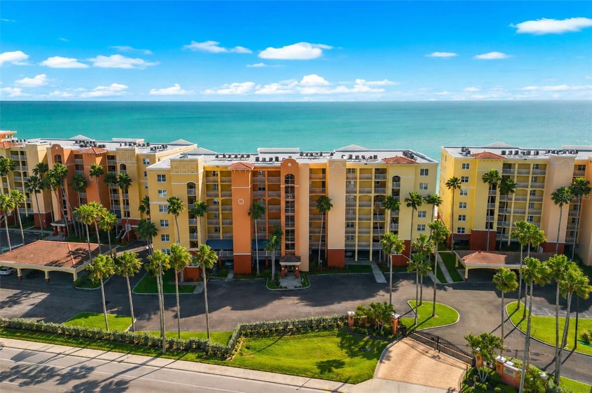 16500 GULF BOULEVARD — photo 2 of 45