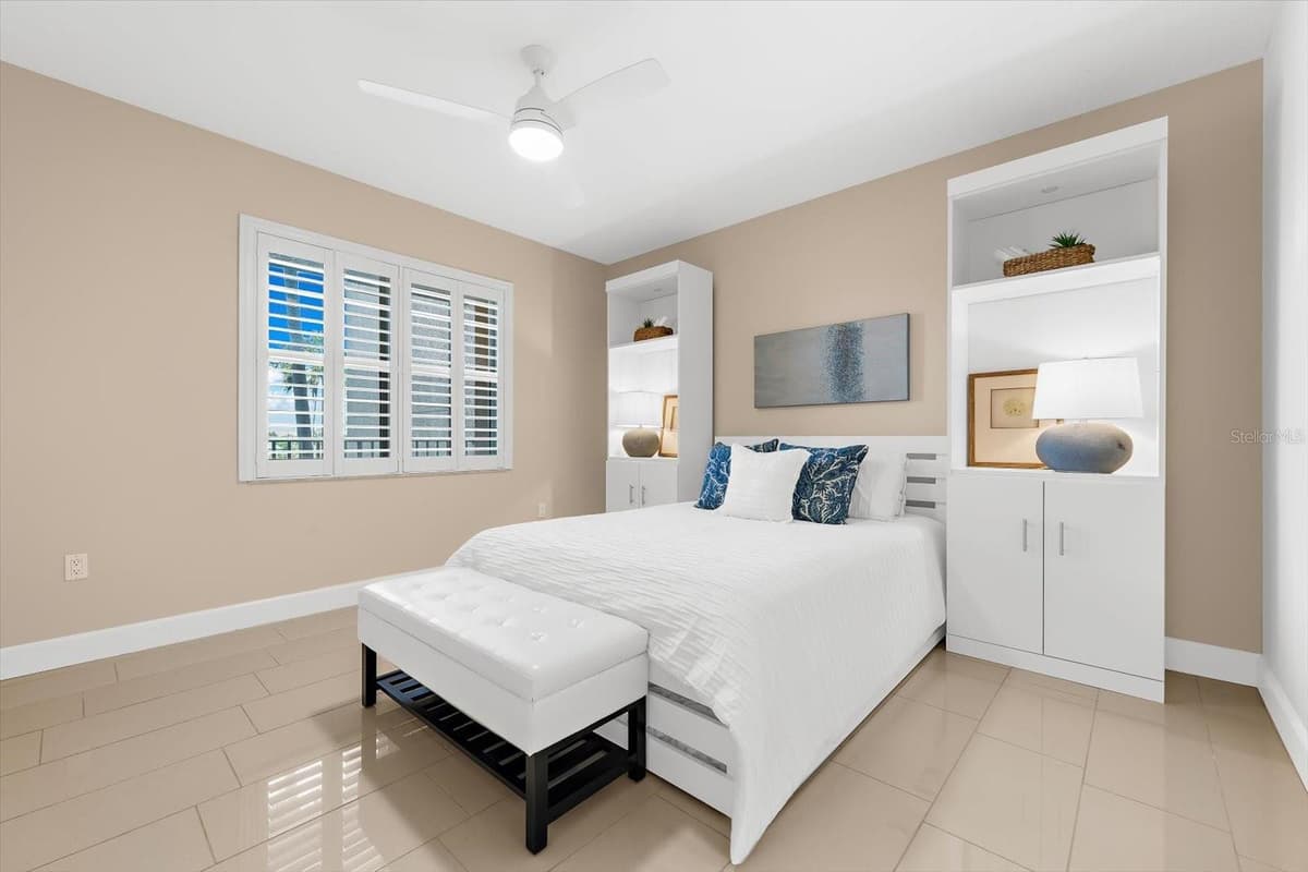 16500 GULF BOULEVARD — photo 26 of 45